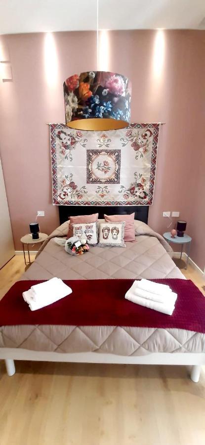 Massimo Luxury Rooms Палермо Екстер'єр фото